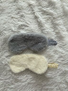 Faux Fur Sleep Mask Set in Gray and Cream